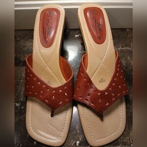 FIONI Clothing Deep Red and Cream Sandals